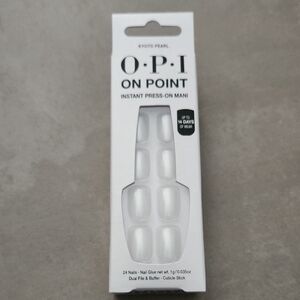 🌸3 For $18🌸 OPI On Point White Press-On Nails